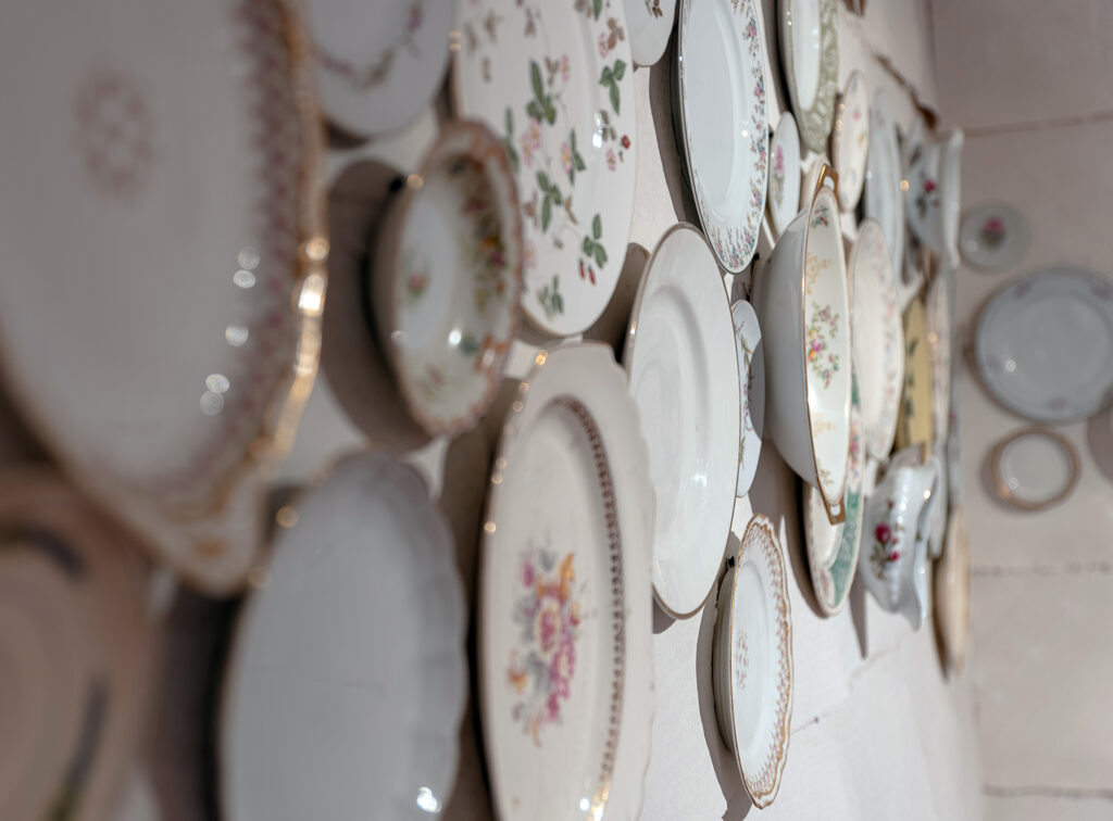 Collecting Plates (detail)
